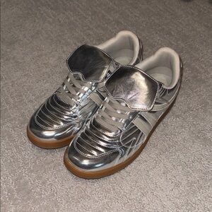 Steve Madden Metallic Sneakers